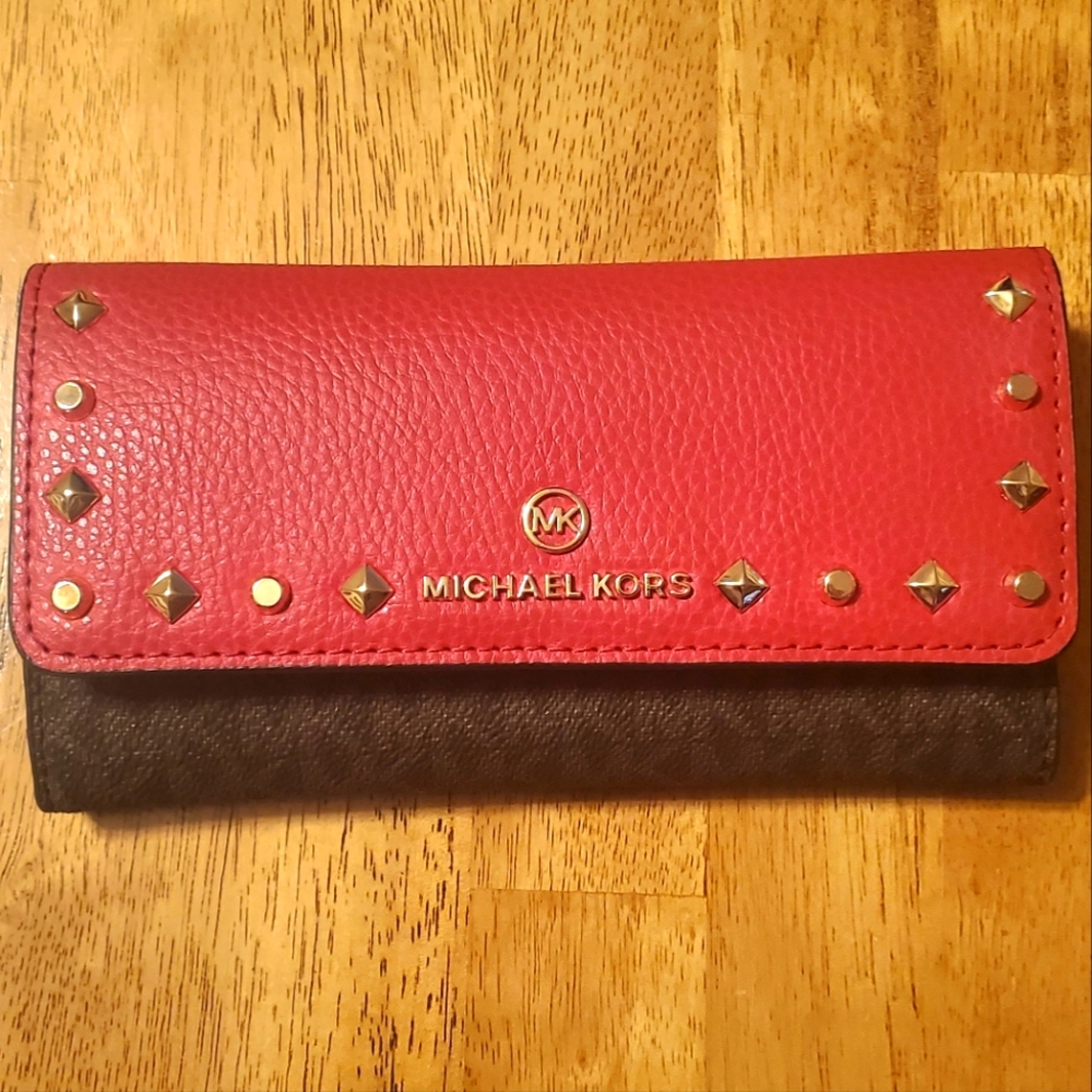 Signature Logo Snap Front Wallet (EUC)